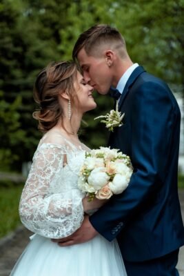 How to make an intimate wedding feel grand